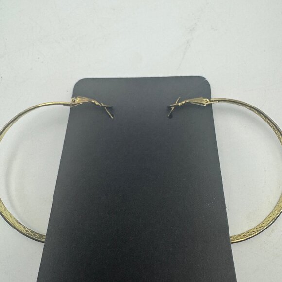 Brass Textured Large Hoop Earrings Geometric Pattern Lightweight Vintage Style J - Picture 4 of 4